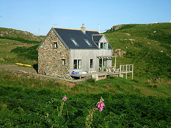 Aird Cottage and deck